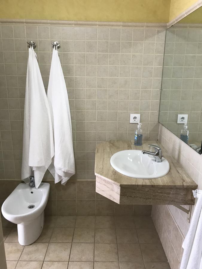 Hostal El Pinar Cadiz ปูแอร์โต เรอาล ภายนอก รูปภาพ