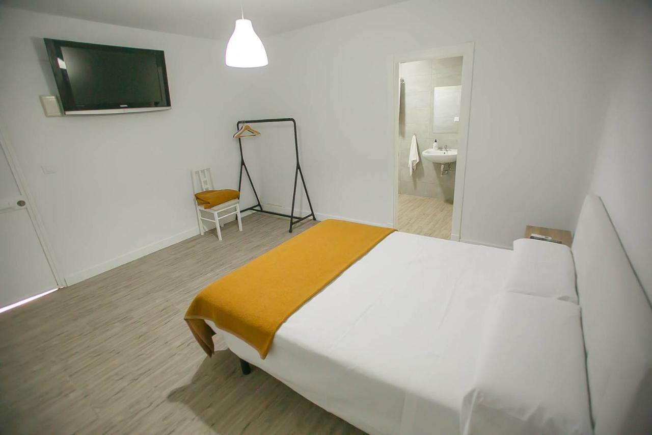 Hostal El Pinar Cadiz ปูแอร์โต เรอาล ภายนอก รูปภาพ